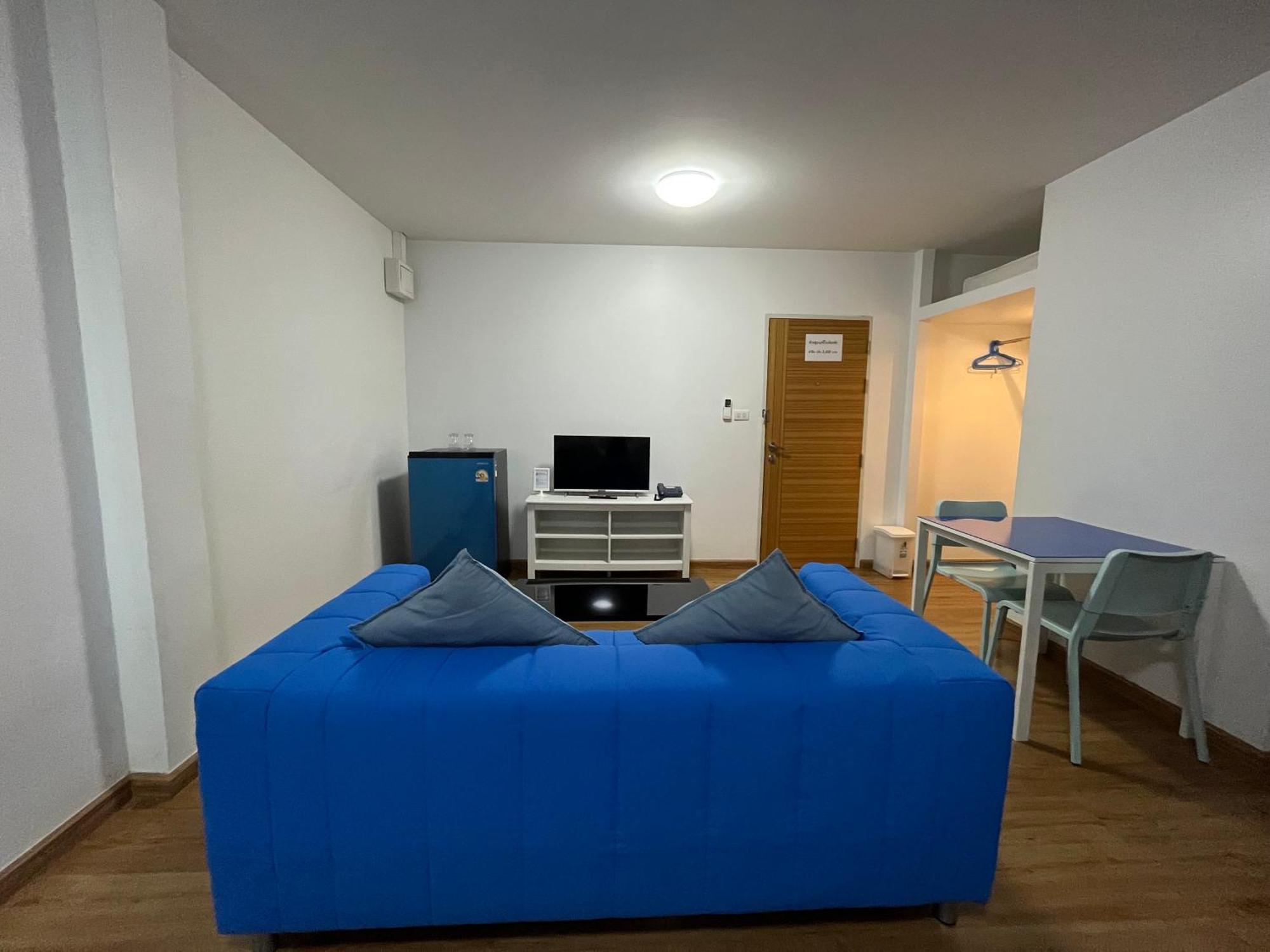 Dao Jaras Fah Hometel ดาวจรัสฟ้าโฮมเทล Μπανγκόκ Εξωτερικό φωτογραφία