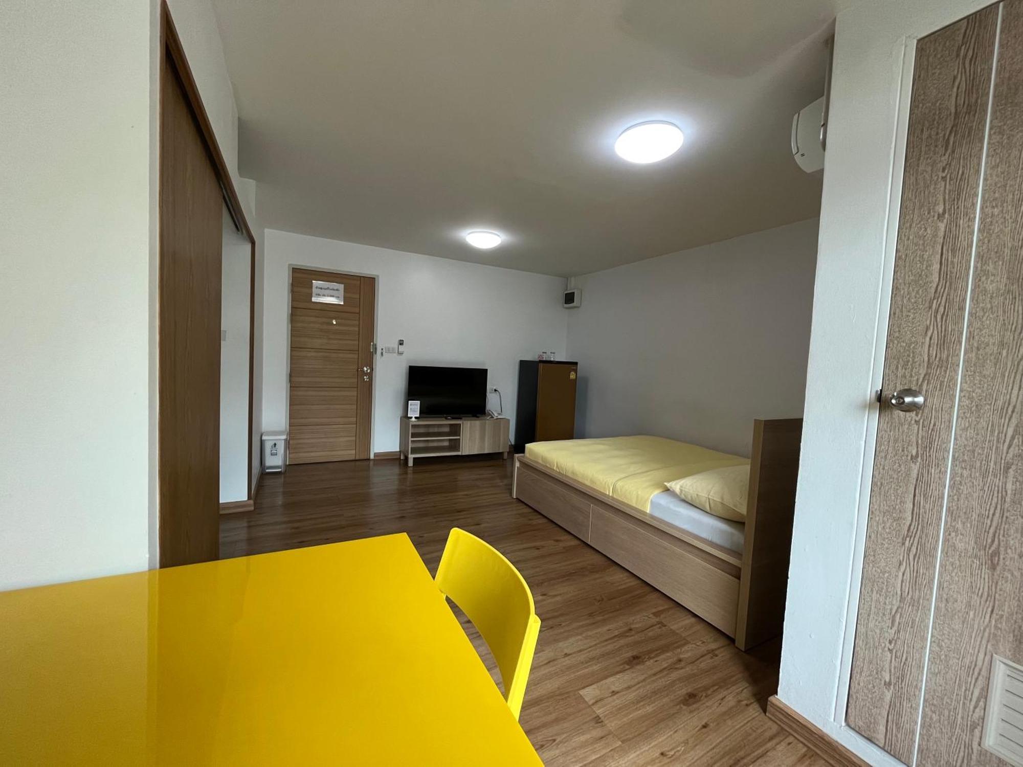 Dao Jaras Fah Hometel ดาวจรัสฟ้าโฮมเทล Μπανγκόκ Εξωτερικό φωτογραφία